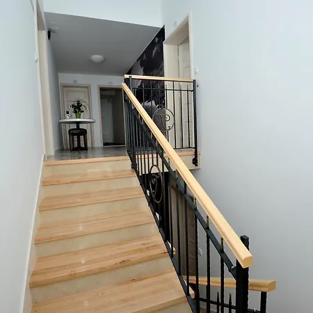 Apartment Tomislav *